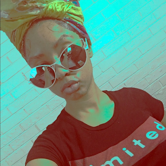 🔌 SOLD OUT TOPFOXX Caty Shades - Picture 4 of 8